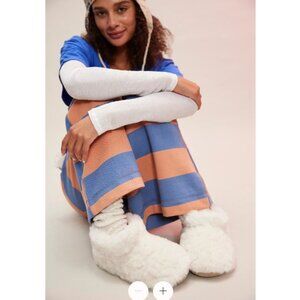 Free People White Fluffy Slippers